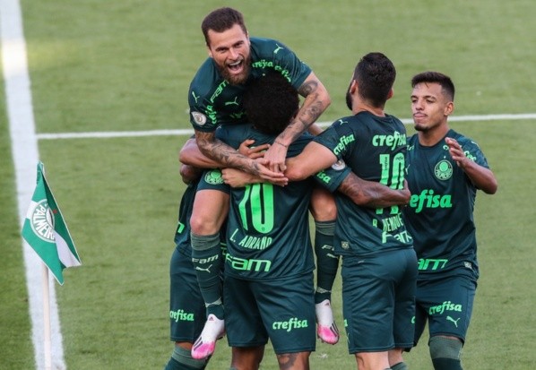 Comemoração de gol do Palmeiras. Foto: Getty Images