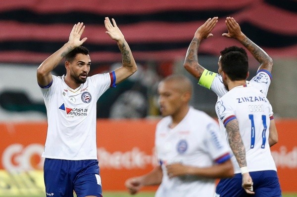 Atlético-GO e Bahia se enfrentarão no domingo (10) - Foto: Getty Images