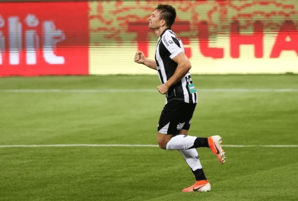 Ceará entra em campo precisando muito dos três pontos. (Foto: Getty Images)