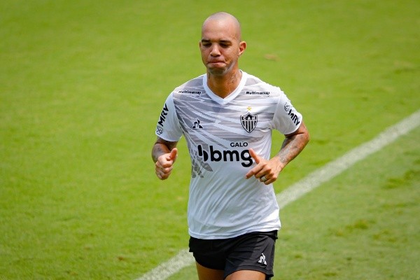 Tardelli ainda não vai para o banco do Atlético após se recuperar de lesão no tornozelo (Foto: Bruno Cantini/Atlético)