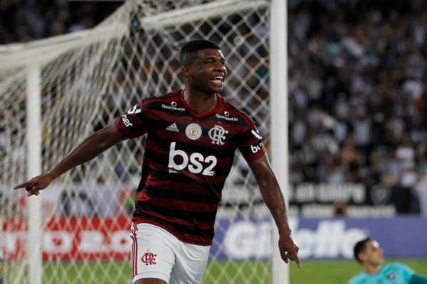 Lincoln comemora gol pelo Brasileirão. Foto: Getty Images