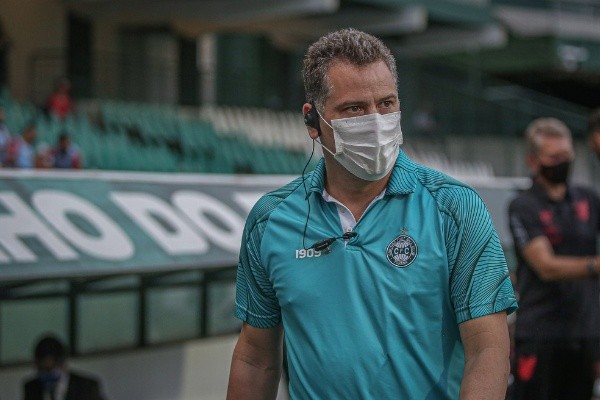 O auxiliar Júlio Sérgio fará sua terceira partida à frente do Coxa — Foto: Divulgação/Coritiba