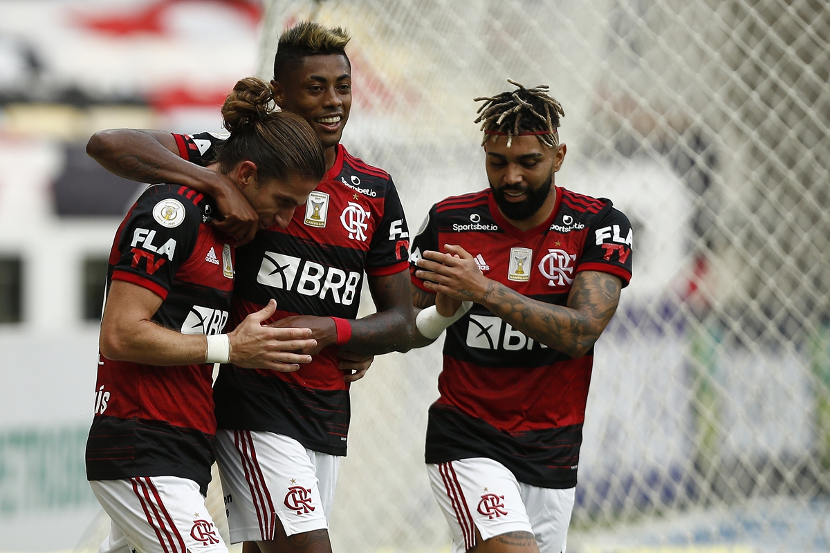 Jogadores do Flamengo comemoram gol. Foto: Getty Images