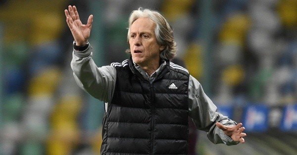 Jorge Jesus daria entrevista na manhã de hoje na sede do clube - Foto: Getty Images