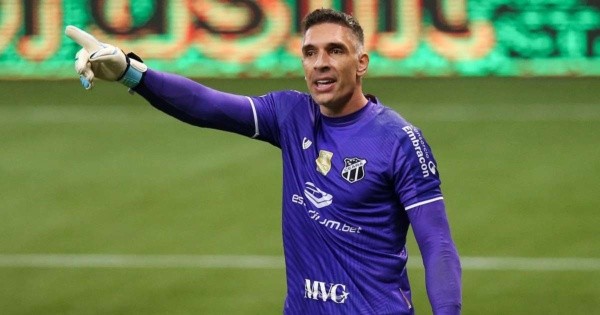 Fernando Prass em campo pelo Ceará. (Foto: Getty Images). 