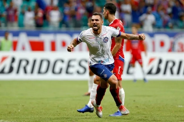 O Bahia conta com os gols de Gilberto para se livrar da zona do rebaixamento. (Foto: Getty Images)