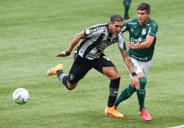 Botafogo em jogo contra o Palmeiras. Foto: Getty Images