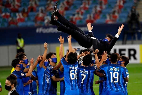 Ulsan ficou com o título da Champions League da Ásia, após derrotar o Persepolis (Crédito: Getty Images)