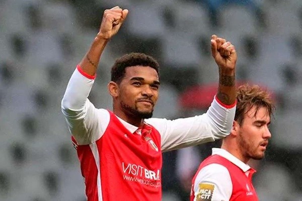 No Braga, Bruno Viana tem salário bastante dentro do teto no Flamengo (Foto: Divulgação)