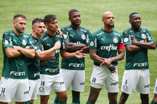 Comemoração de jogadores do Palmeiras. Foto: Getty Images