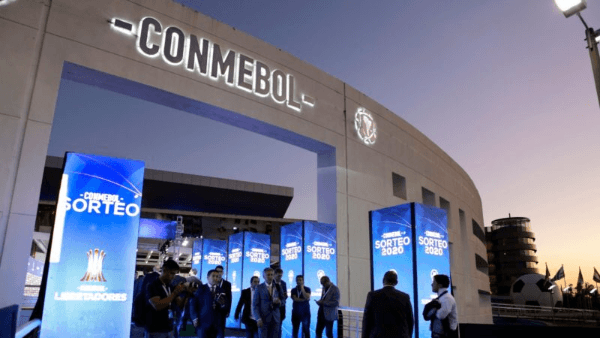 Sede da Conmebol em sorteio realizado em 2020. (Foto: Getty Images)
