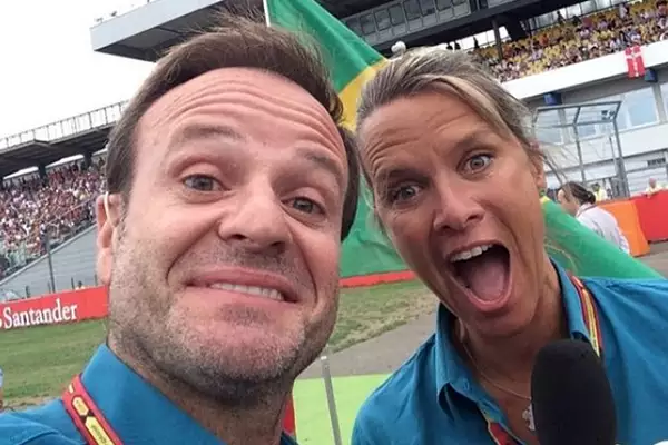 Mariana Becker com Barrichello. (Foto: Arquivo pessoal)