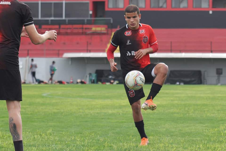 Felipe se destacou pelo Brasil de Pelotas na Série B - Foto: Reprodução/Twitter.