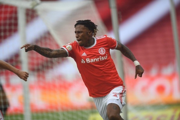 Abel Hernández: vínculo somente até o meio do ano (Foto: Ricardo Duarte/Inter)