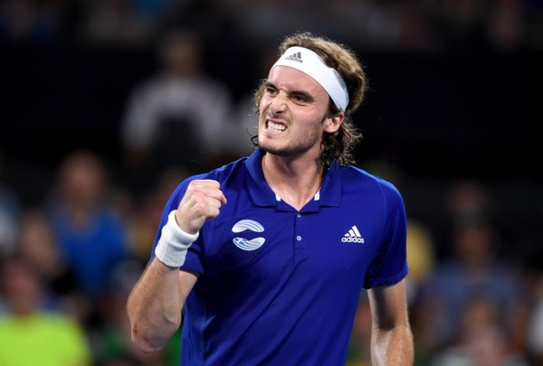 Tsitsipas durante partida da ATP Cup. Foto: Getty Images