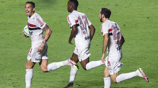 Comemoração de gol do São Paulo. Foto: Getty Images