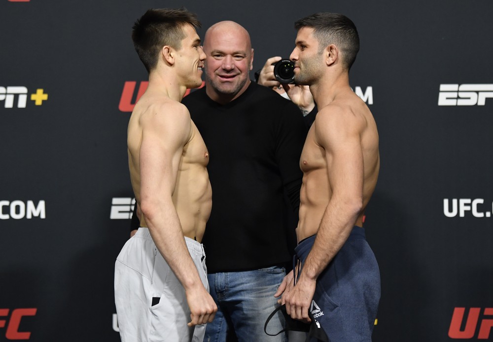 Alexander Hernandez e Thiago Moisés se enfrentam nesta noite. (Foto: Getty Images)