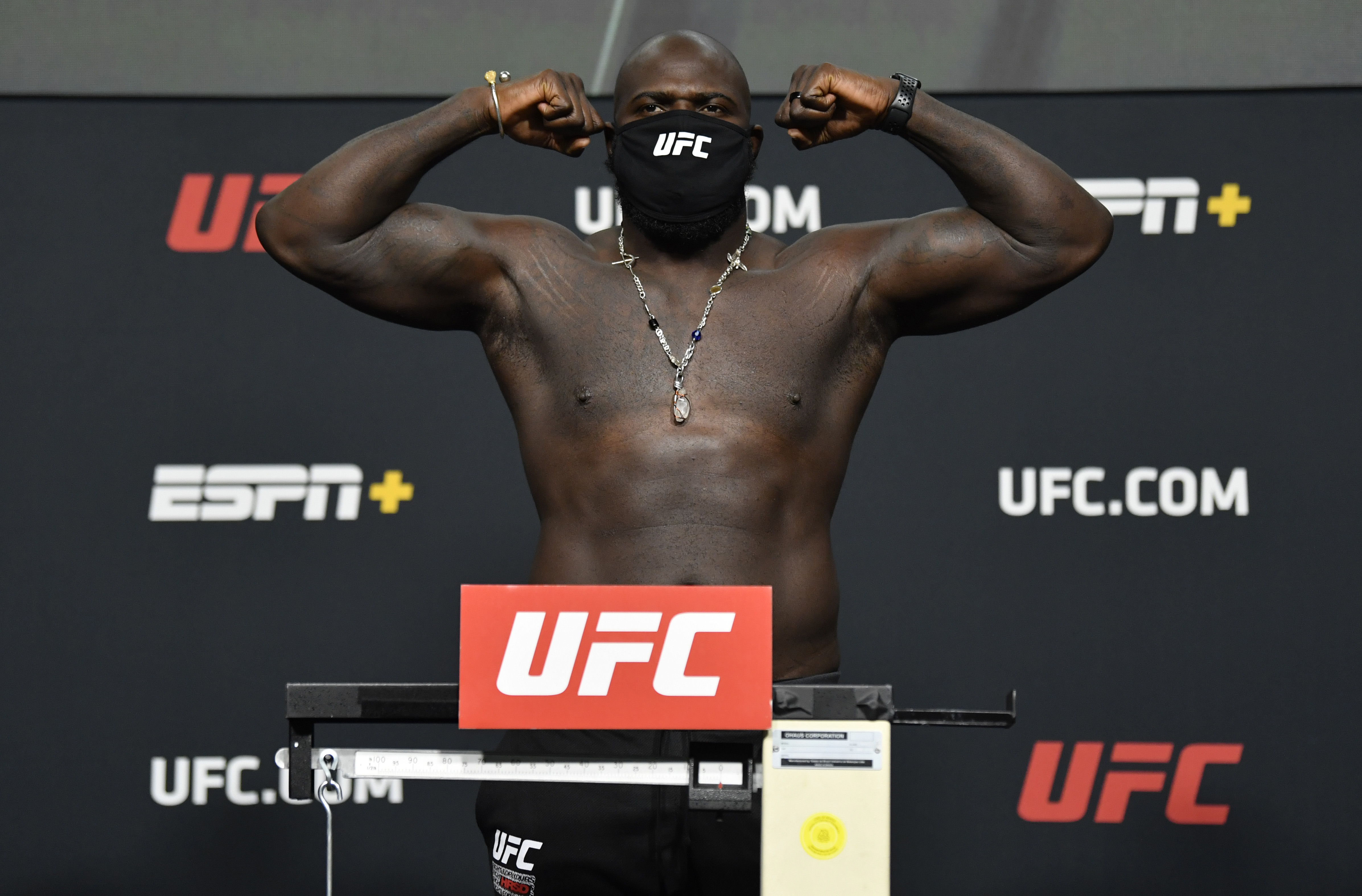 Jairzinho Rozenstruik é o quarto do ranking de sua categoria. (Foto: Getty Images)