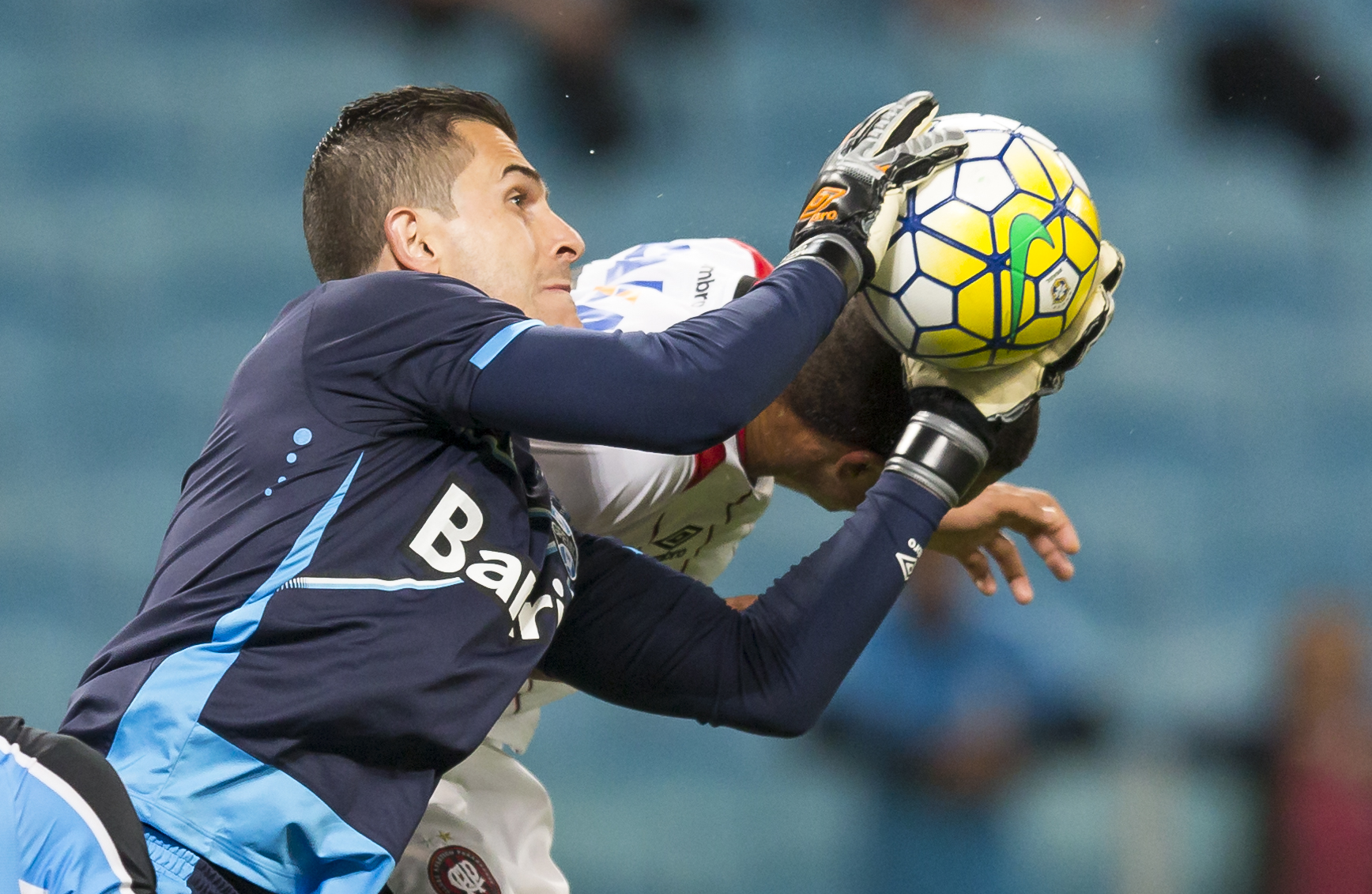 Grohe vem se destacando no Al-Ittihad, mesmo com três meses de salários atrasados (Foto: Jeferson Guareze/AGIF)