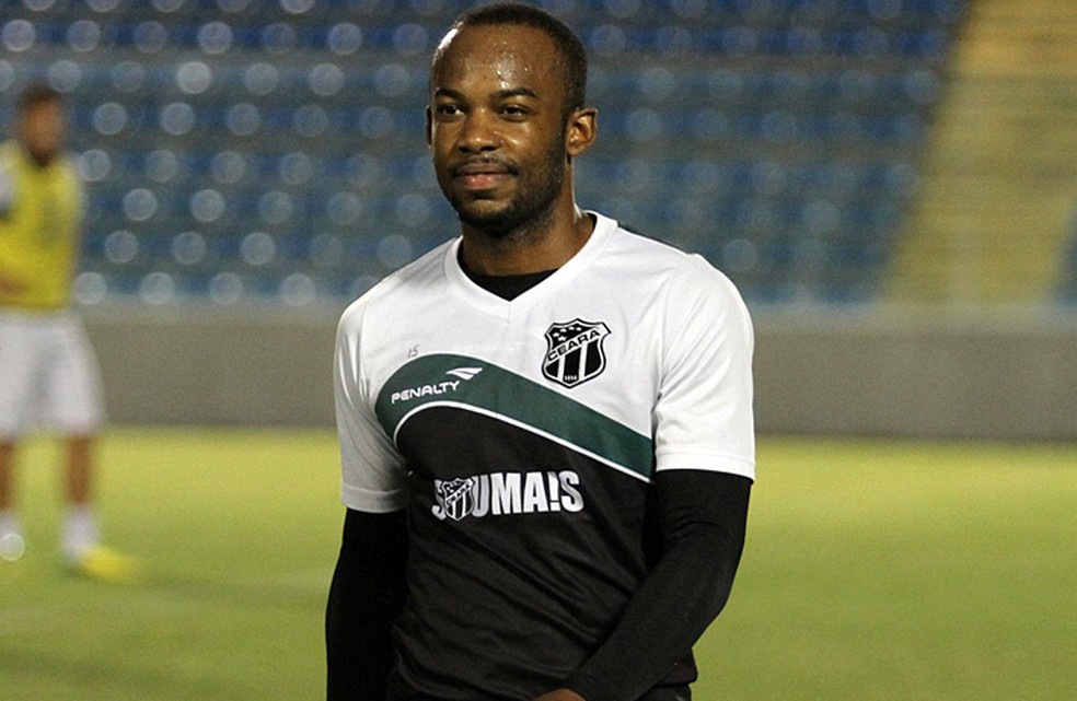 Wescley foi oferecido ao América-MG de Lisca para viabilizar vinda de Messias (Foto: Divulgação/Ceará SC)