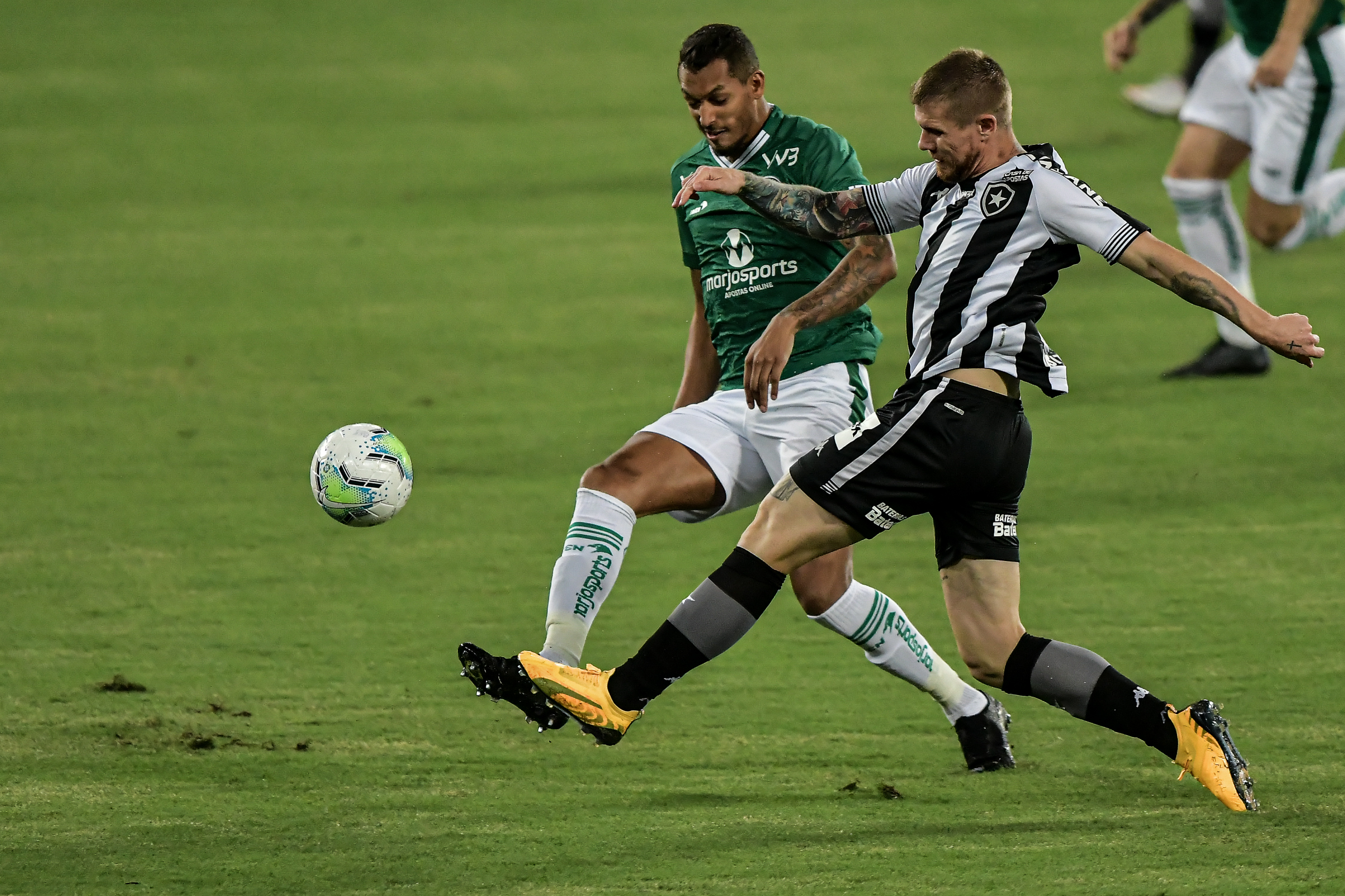 Foto: Thiago Ribeiro/AGIF