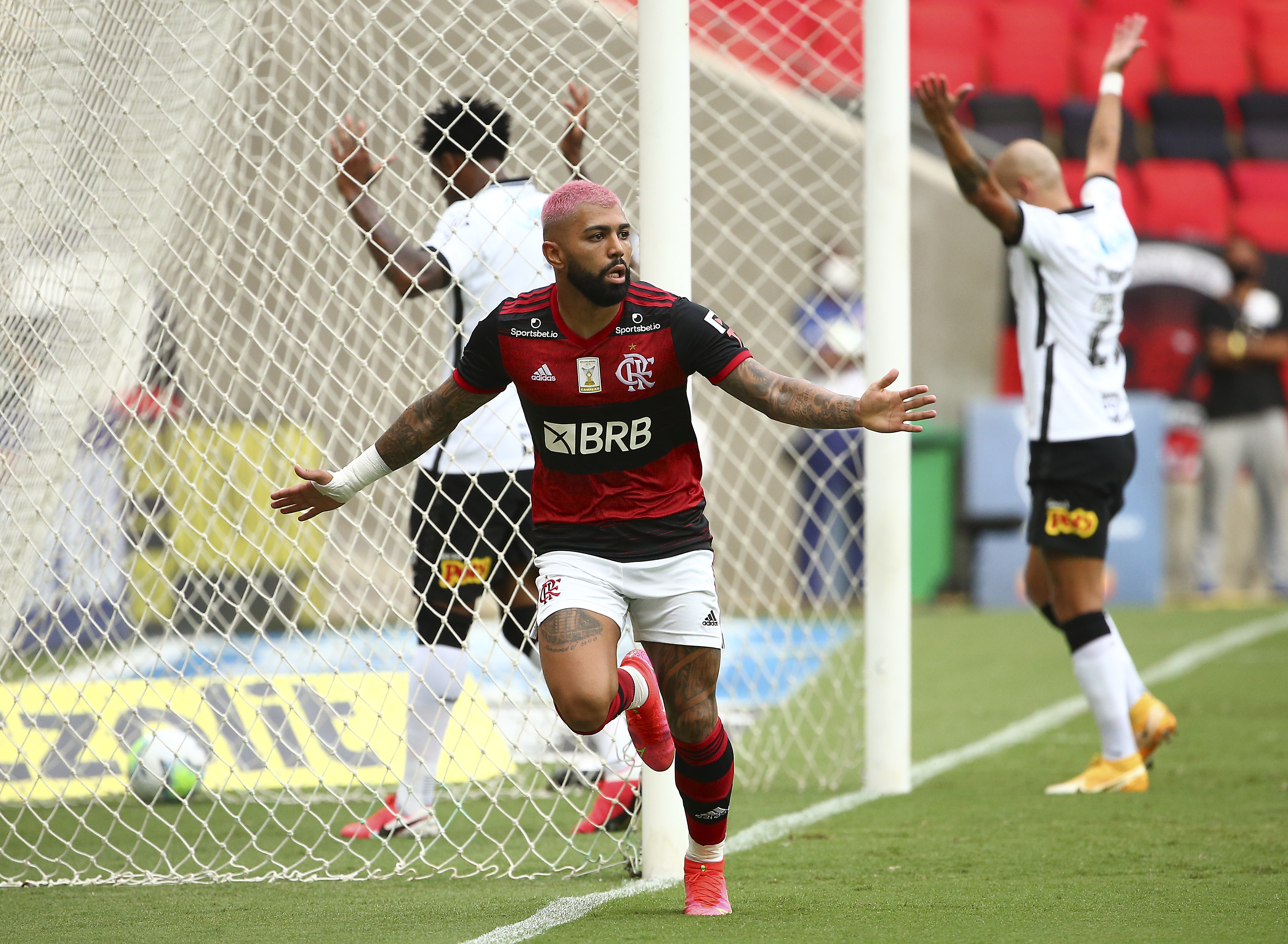 Flamengo aparece apenas na sexta colocação do ranking. (Foto: Getty Images)