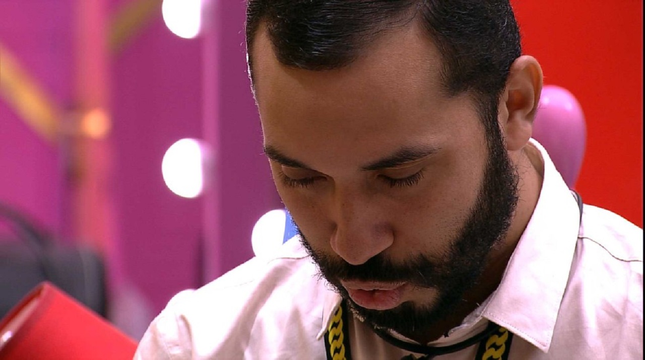 Gilberto dá voto de minerva no BBB 21 - Foto: Reprodução/Globoplay