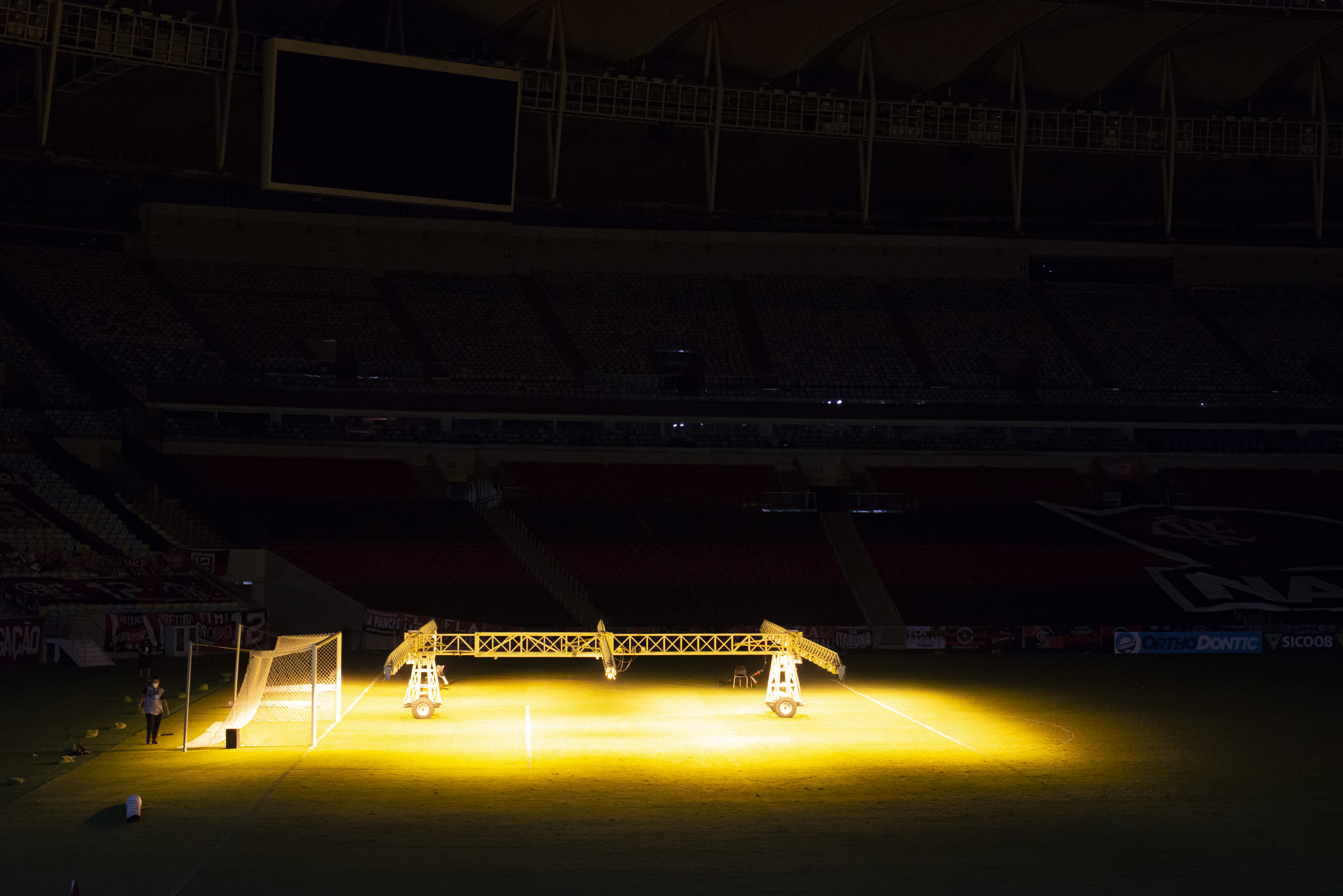 Maracanã: estádio ficará impossibilitado de receber jogos (Foto: Jorge Rodrigues/AGIF)