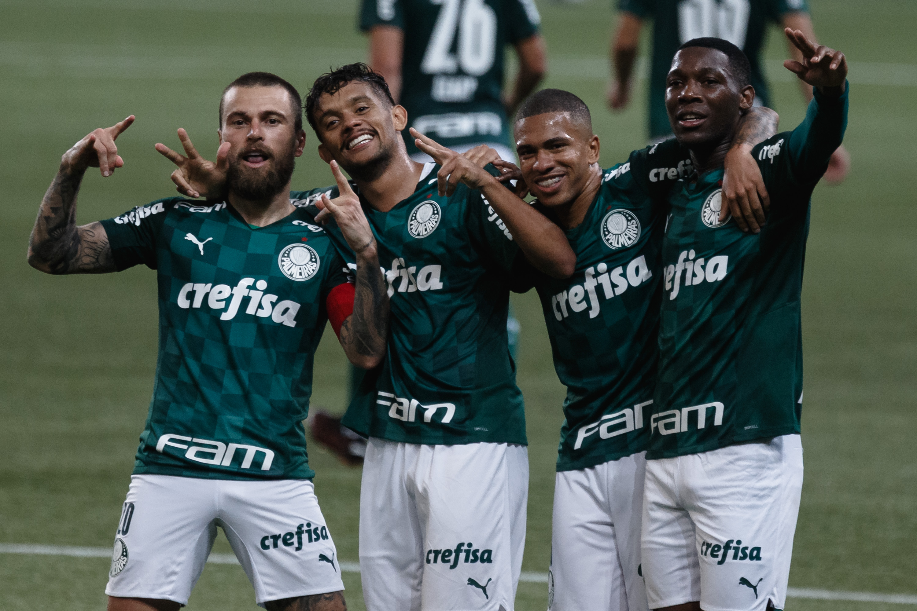 Palmeiras na vitória em cima do São Caetano. (Foto: AGIF)