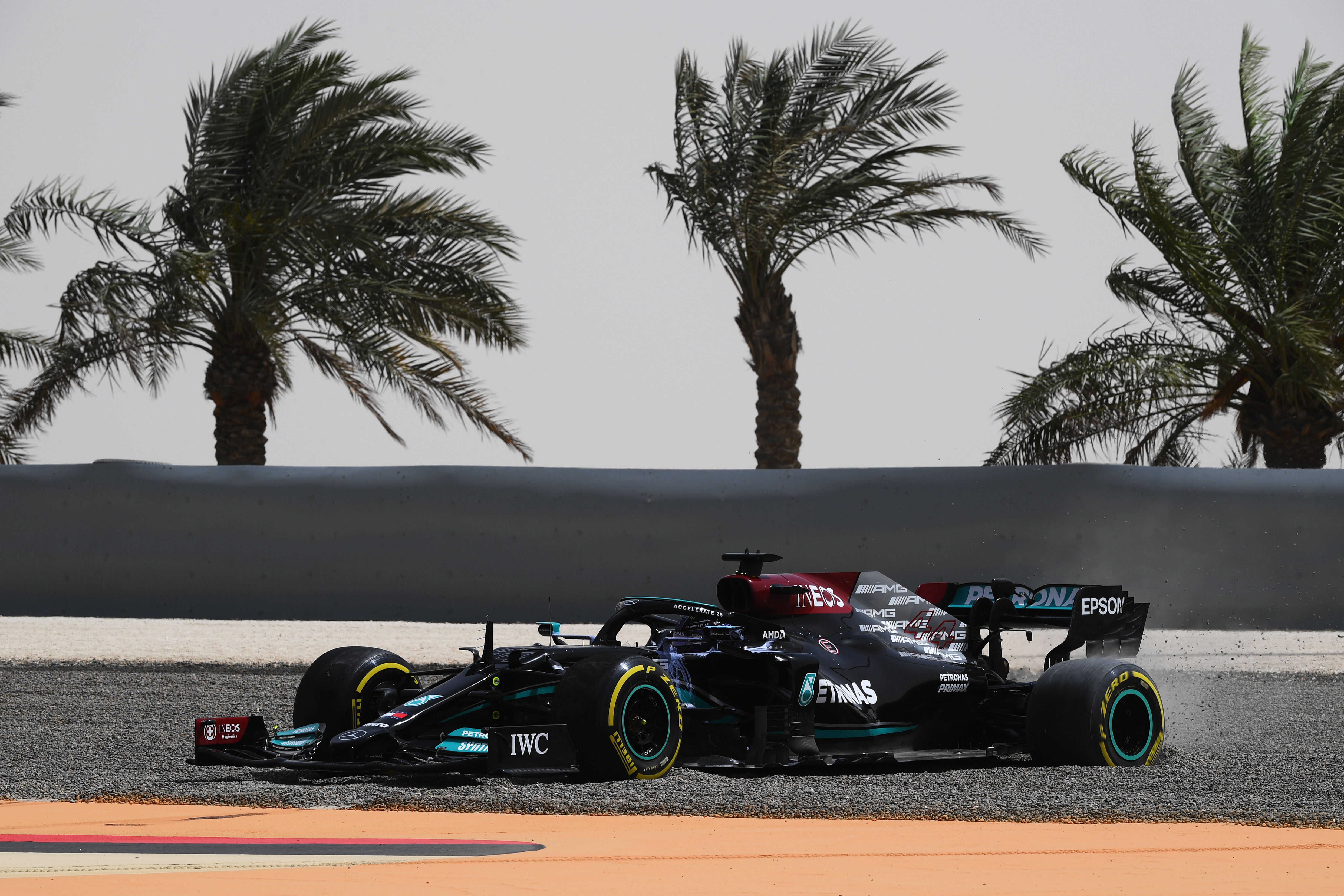 Hamilton mais uma vez pode quebrar recordes históricos na Fórmula 1. (Foto: Getty Images)