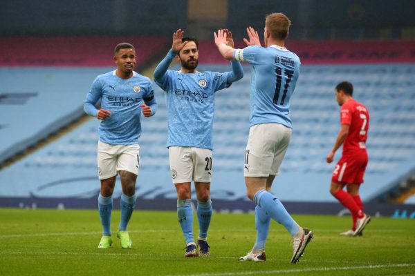 Manchester City em campo pela Premier League. (Foto: Getty Images)