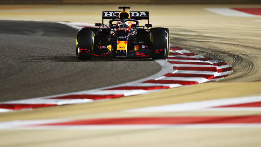 Max Verstappen na pista do GP do Bahrein. (Foto: Getty Images)