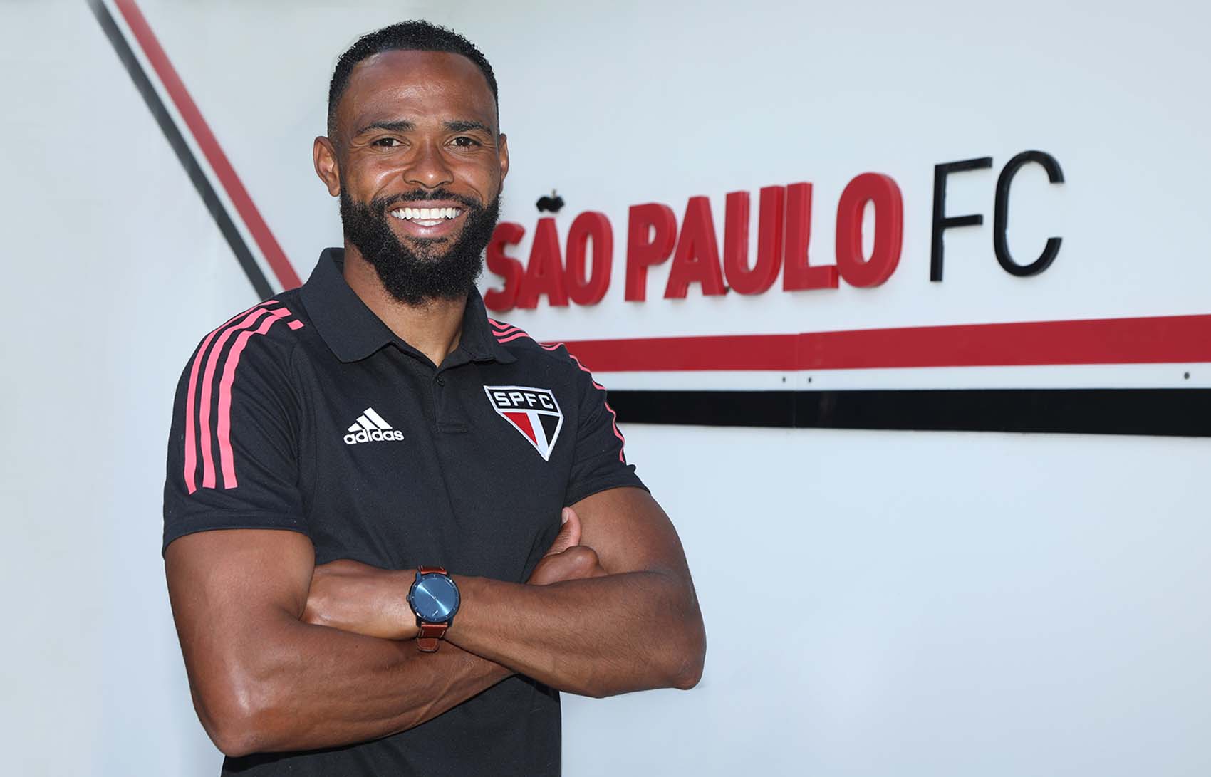 Willian assinou contrato com o Tricolor até o fim da temporada. (Foto: Reprodução Twitter)