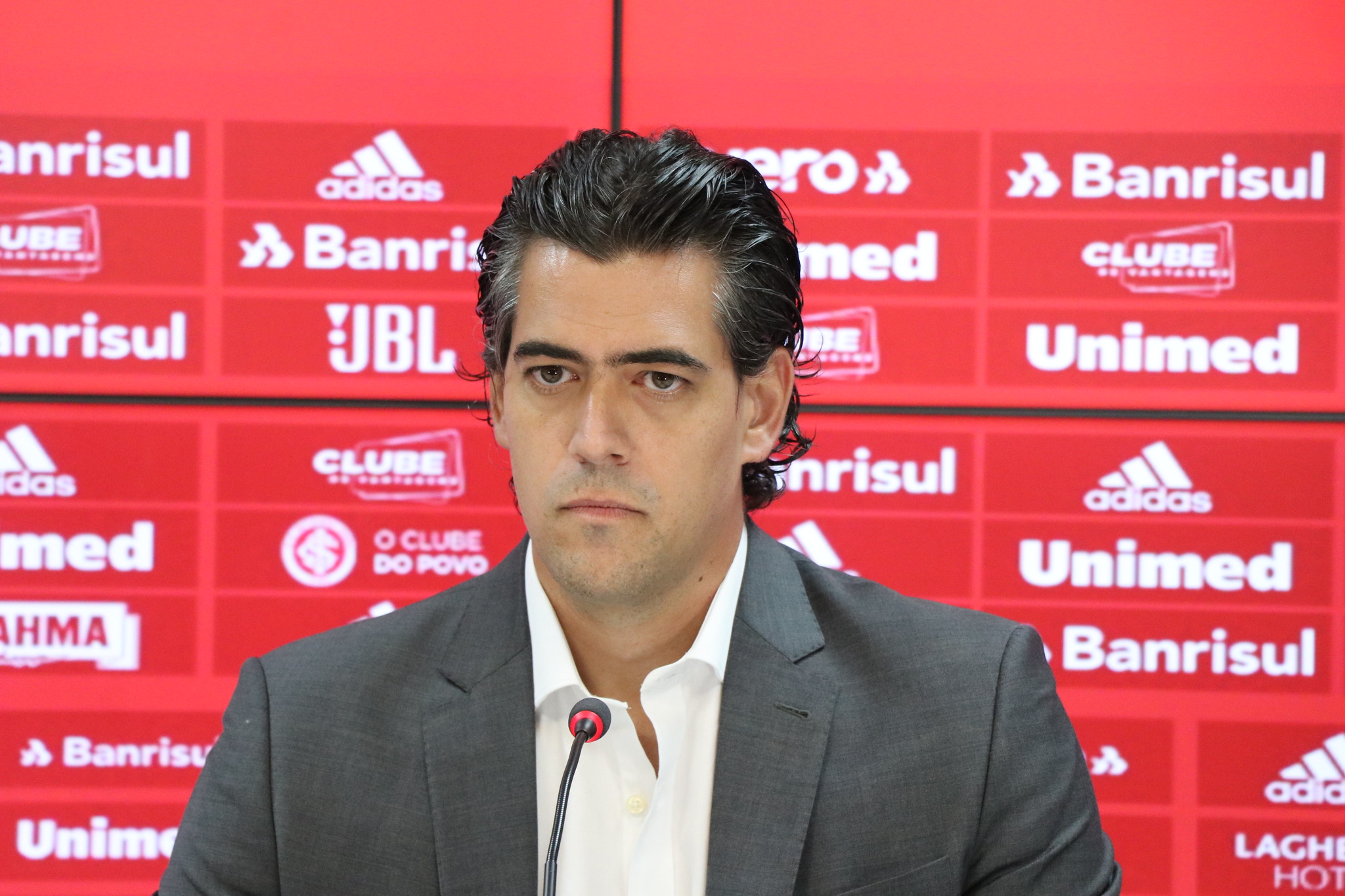 Bracks: de olho no mercado (Foto: Ricardo Duarte/Internacional)