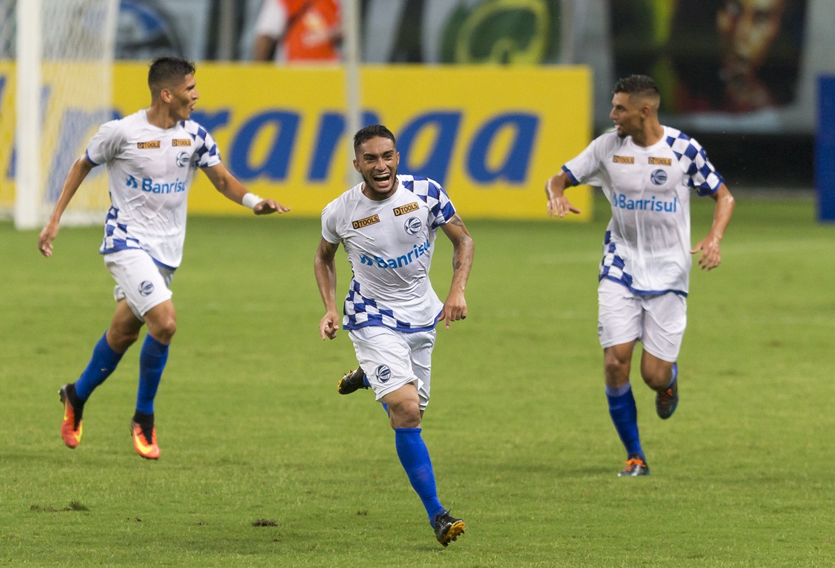 Comemoração de gol do São José. Foto: AGIF