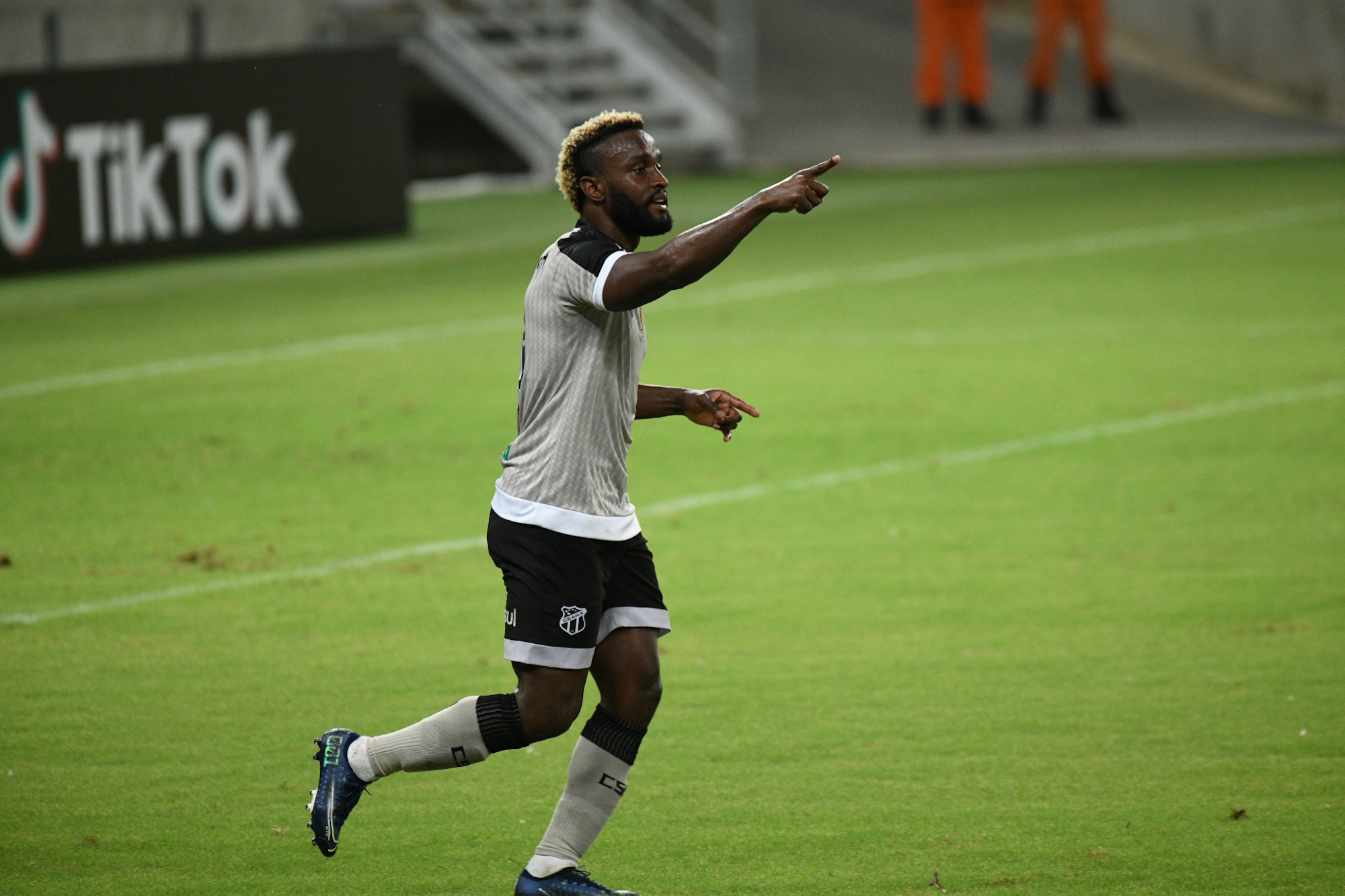 Foto: Kely Pereira/AGIF