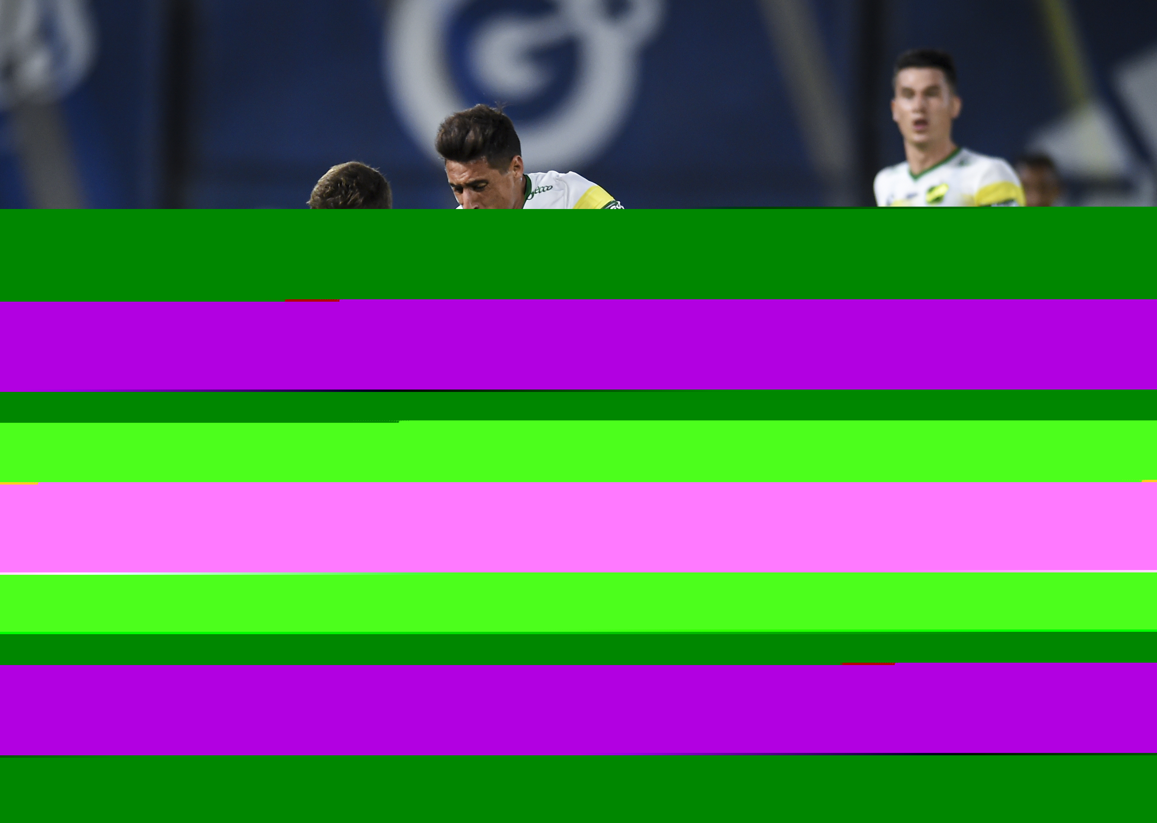 Defensa y Justica em campo contra o Boca Juniors pelo Campeonato Argentino. (Foto: Getty Images)