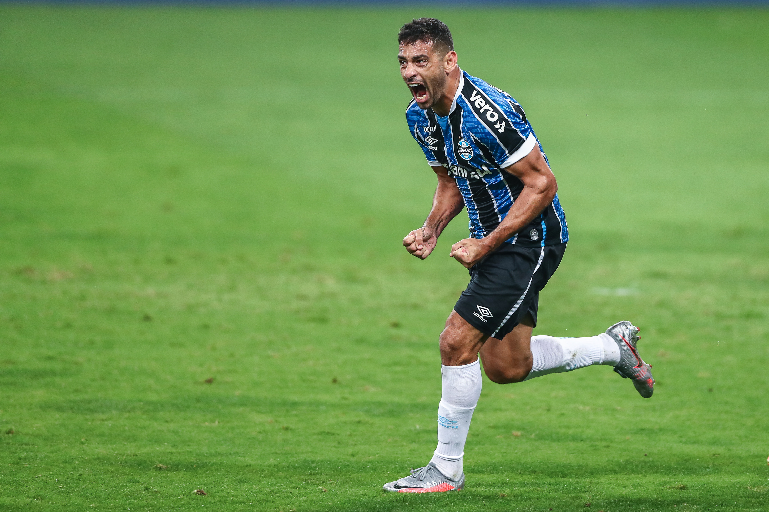 Diego Souza, do Grêmio. Foto: Getty Images)