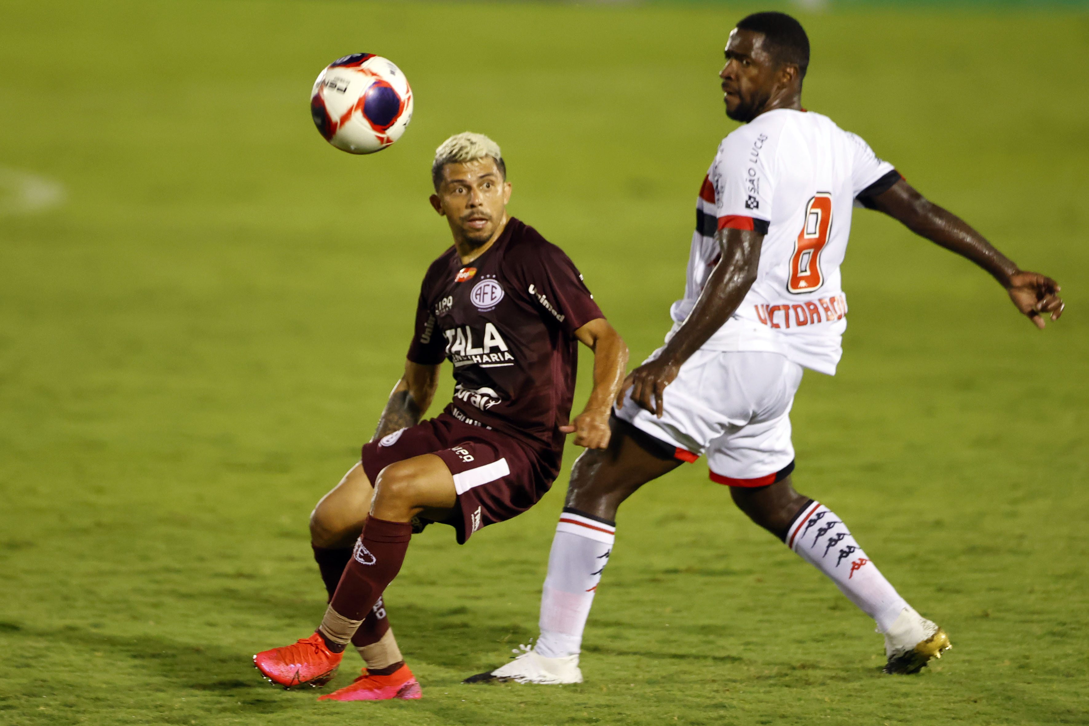Ferroviária em campo pelo Paulistão. (Foto: AGIF)