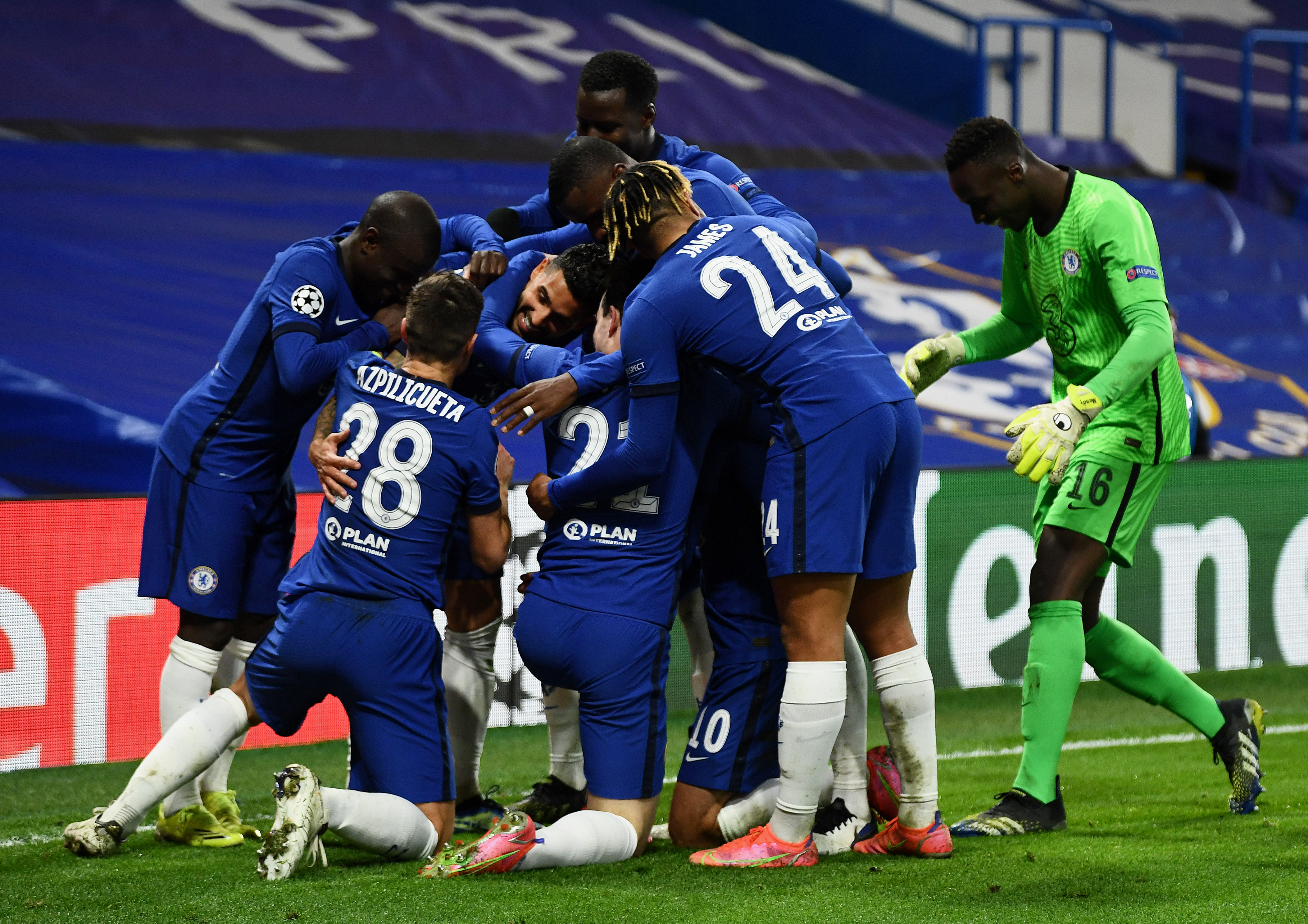 Chelsea está com um pé nas semifinais. (Foto: Getty Images) Chelsea está com um pé nas semifinais. (Foto: Getty Images)