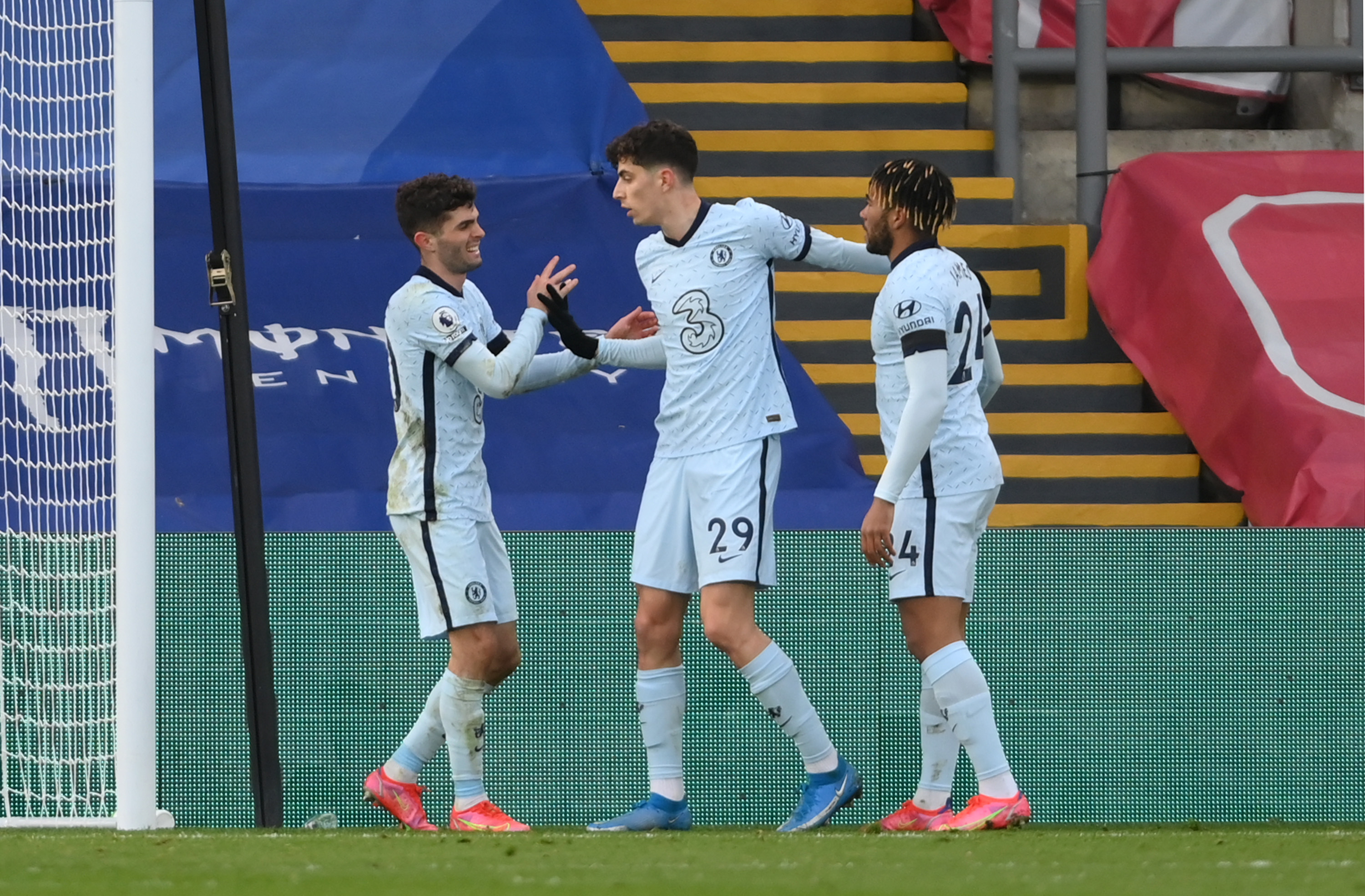 Chelsea está muito bem em busca da vaga. (Foto: Getty Images)