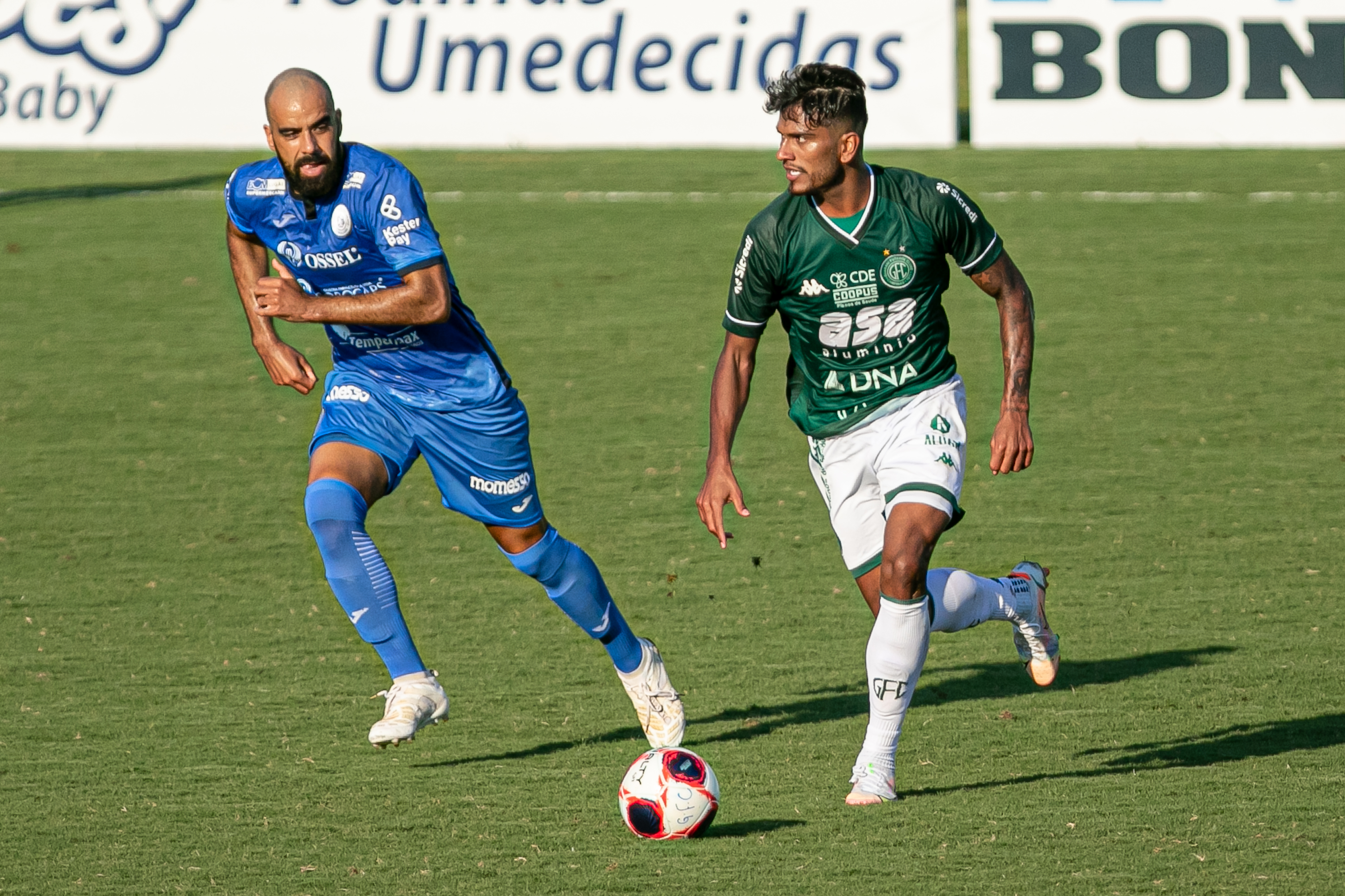 Guarani em campo pelo Paulistão. (Foto: Rebeca Reis/AGIF)