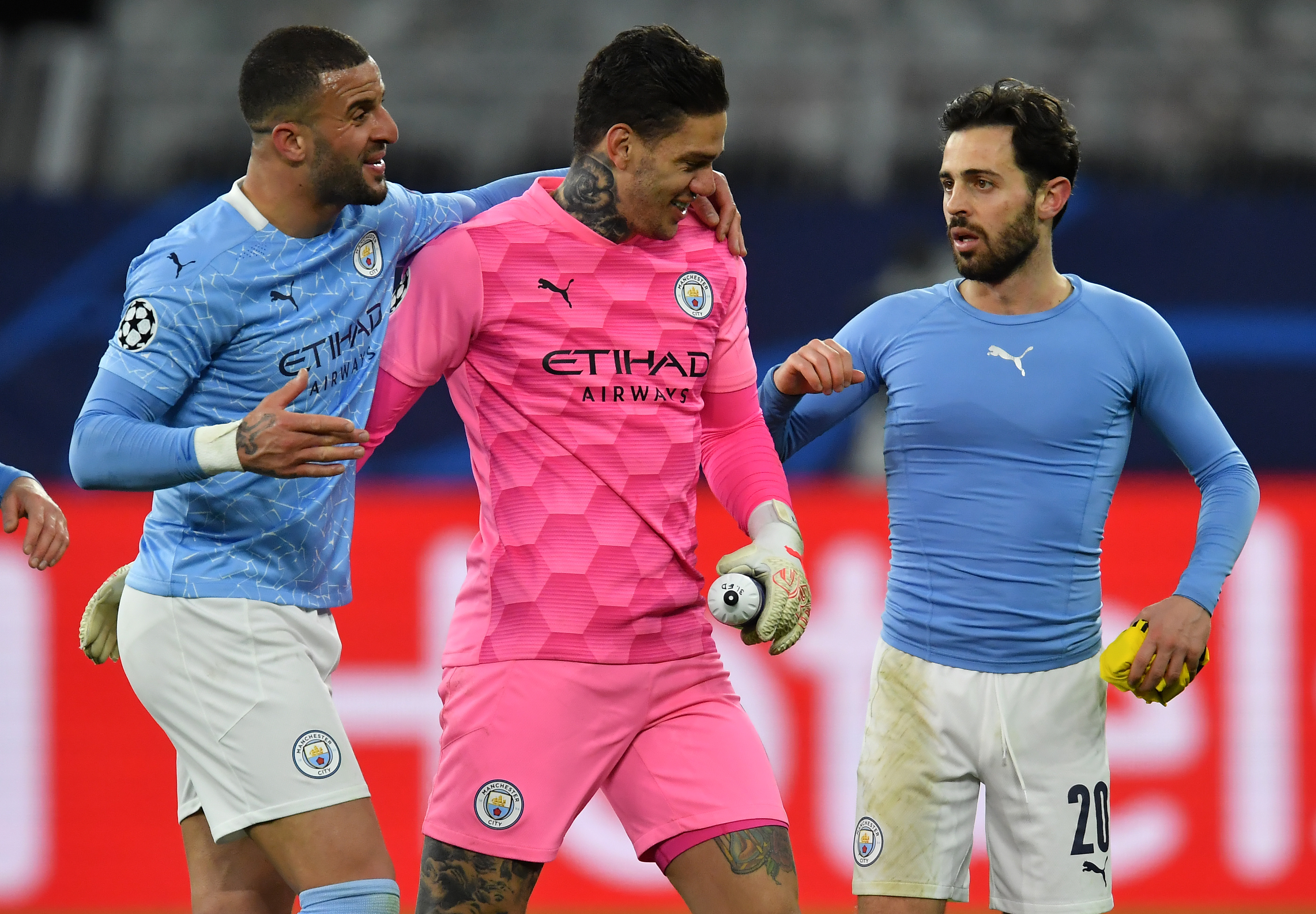 Jogadores do City festejam classificação. (Foto: Getty Images)