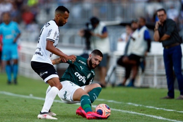 Inter de Limeira en partido ante Palmeiras.  Foto: AGIF