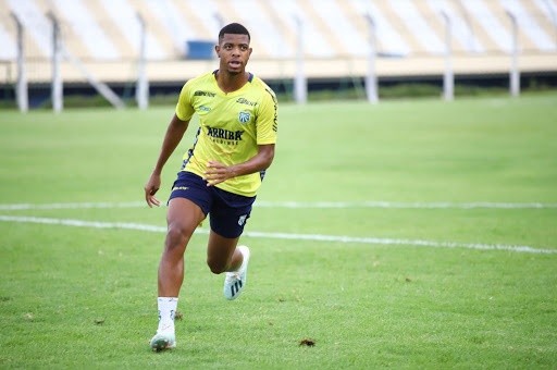 Amarildo é um dos grandes destaques da Caldense no Mineiro (Foto: Site Oficial/Caldense)