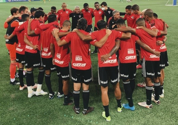 Jogadores do São Paulo, no Allianz Parque. (Foto: Divulgação)