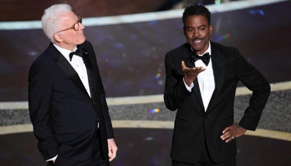 Steven Martin y Cris Rock en una presentación de los Oscar 2020 (Foto: Getty Images)