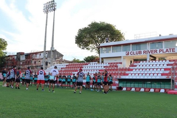 River Plate (PAR) não vive um bom momento. (Foto: Divulgação)