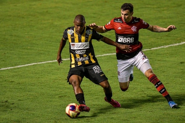 Flamengo x Volta Redonda pelo primeiro jogo da semifinal do Carioca. (Foto: Thiago Ribeiro/AGIF)