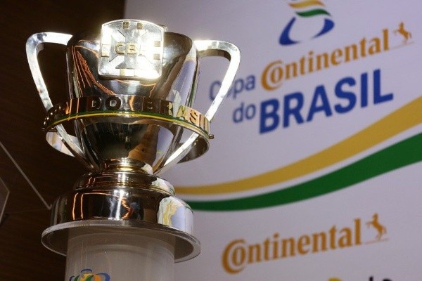 Taça da Copa do Brasil. (Foto: Getty Images)